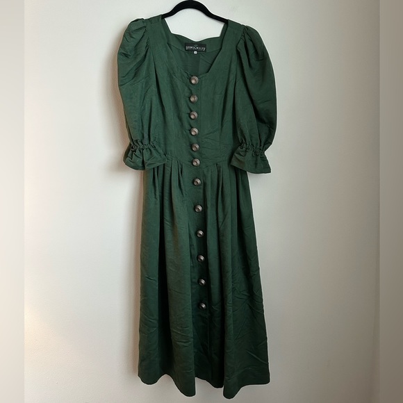Berwin & Wolff Dresses & Skirts - Berwin & Wolff Short Sleeve Button Down Pleated Green Maxi Dress Size 8